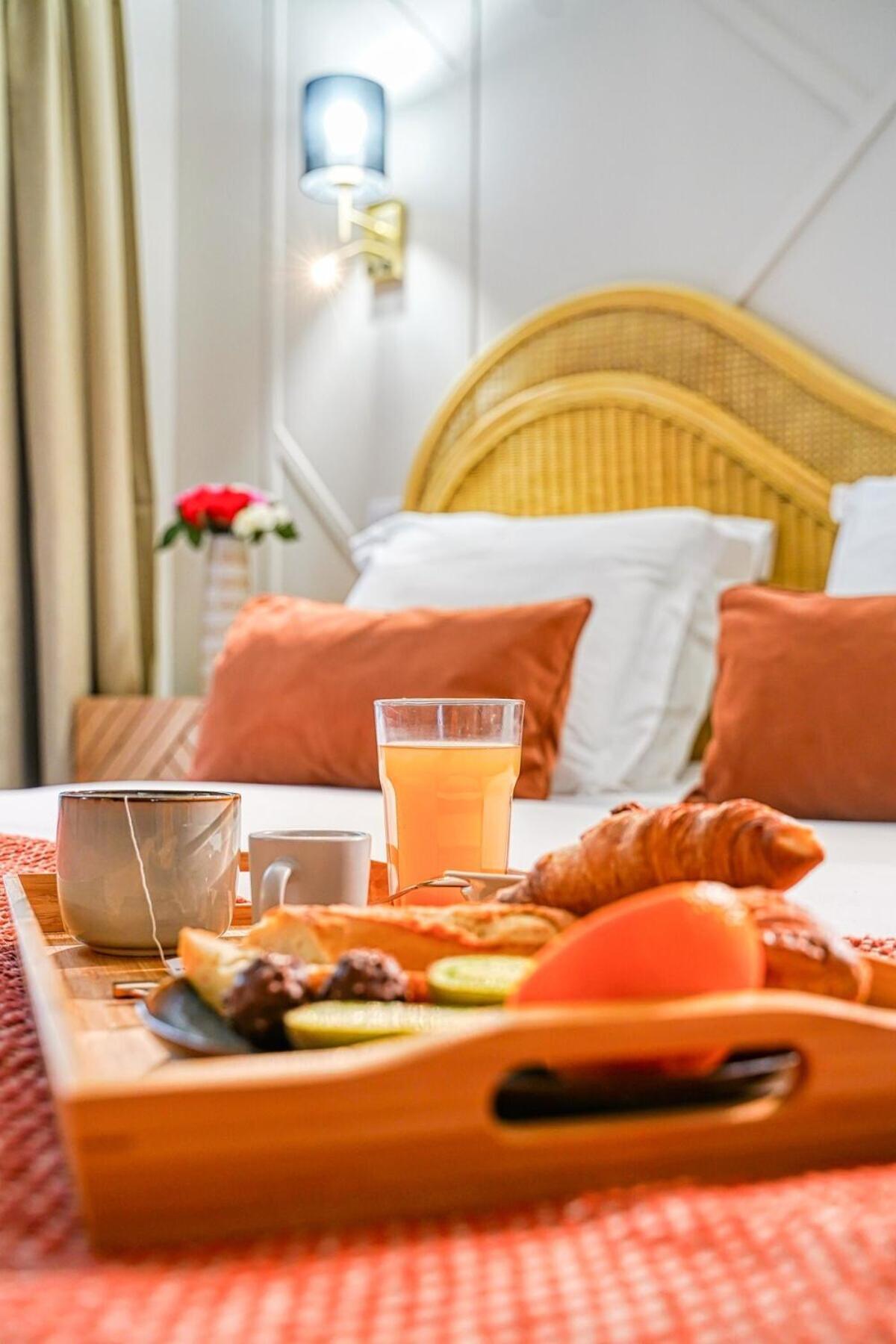 Eden Suite Paris La Defense Курбевуа Екстер'єр фото